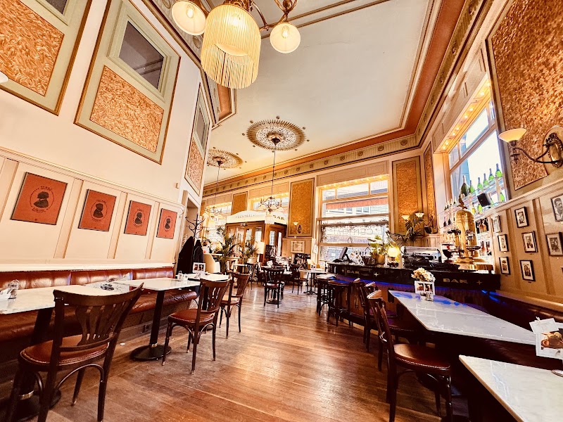 Centrál Grand Cafe & Bar