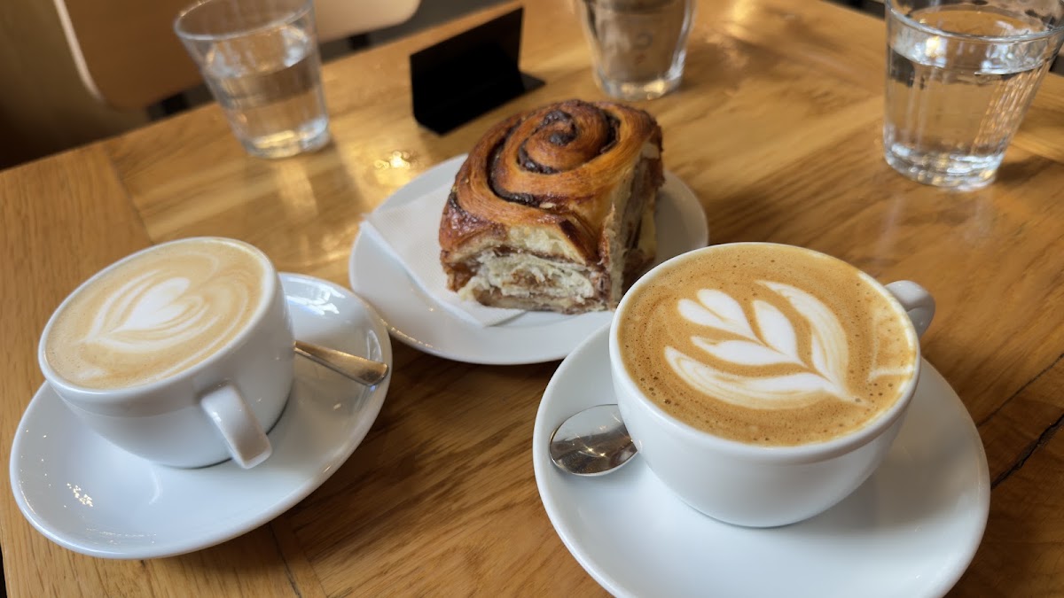 espresso embassy — Cafe
