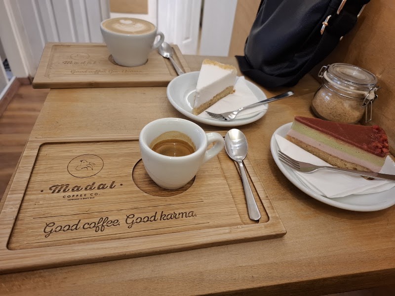 Madal Cafe